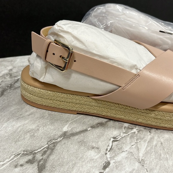 Loft sandal - Picture 3 of 3